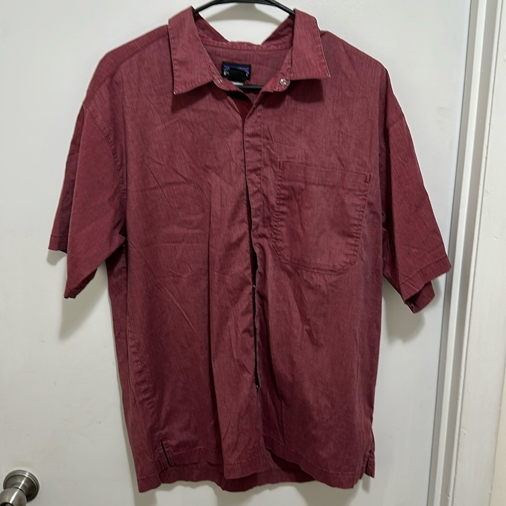Patagonia Short Sleeve Snap Button Down Shirt size M